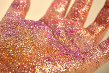glitter-2500322_1280